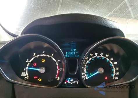 2015 Ford Fiesta Se z USA, uszkodzony, nr VIN 3FADP4BE4FM115029